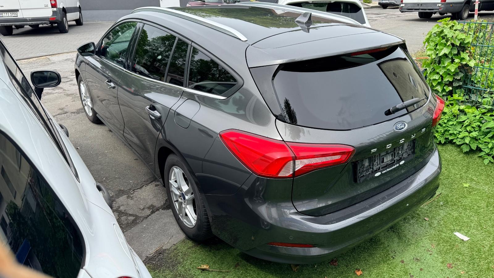 Ford Focus Turnier Cool & Connect