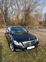 Mercedes-Benz Gepflegter V8  E500 T AVANTGARDE AVANTGARDE