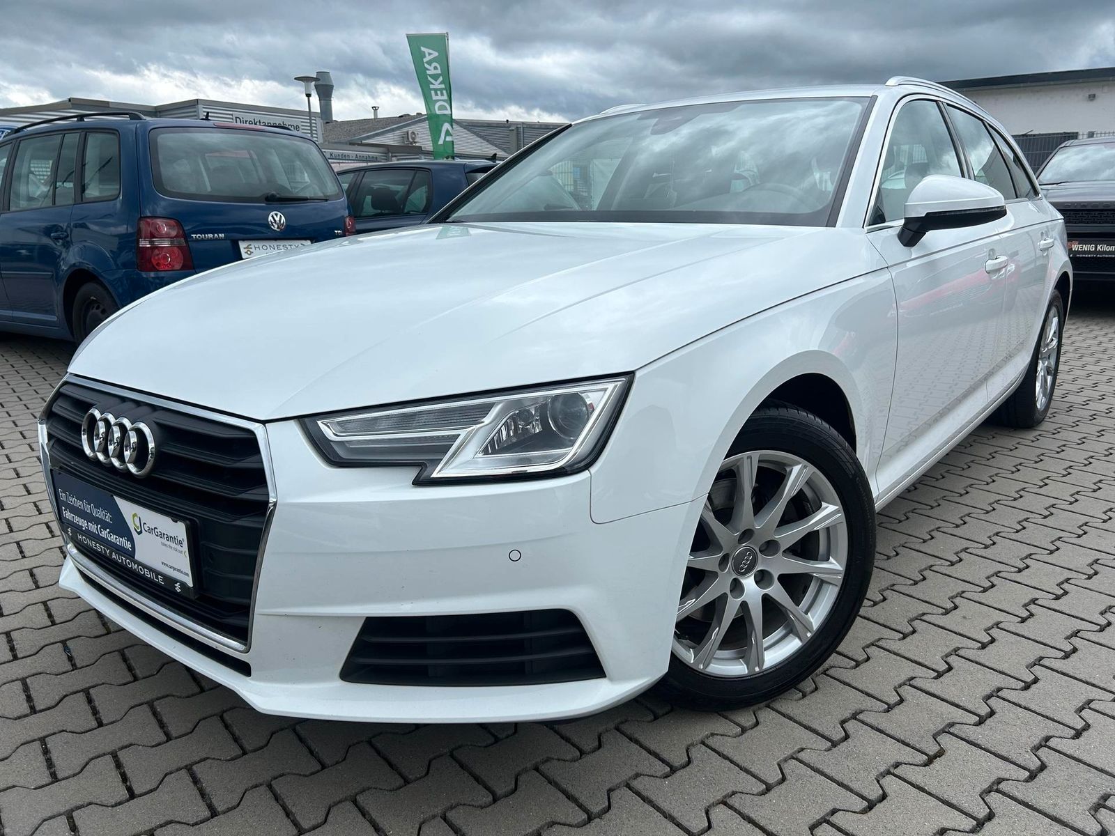Audi Audi A4 Avant 35 TDI basis*8XREIFEN*ANHÄNGERKUPPLU