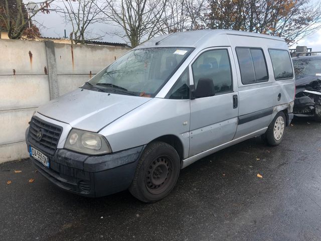 Fiat Scudo 2.0 8V JTD SX Kombi