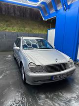 Mercedes-Benz C 200 KOMPRESSOR T AVANTGARDE Avantgarde
