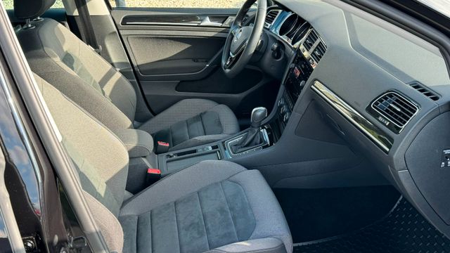VW Golf