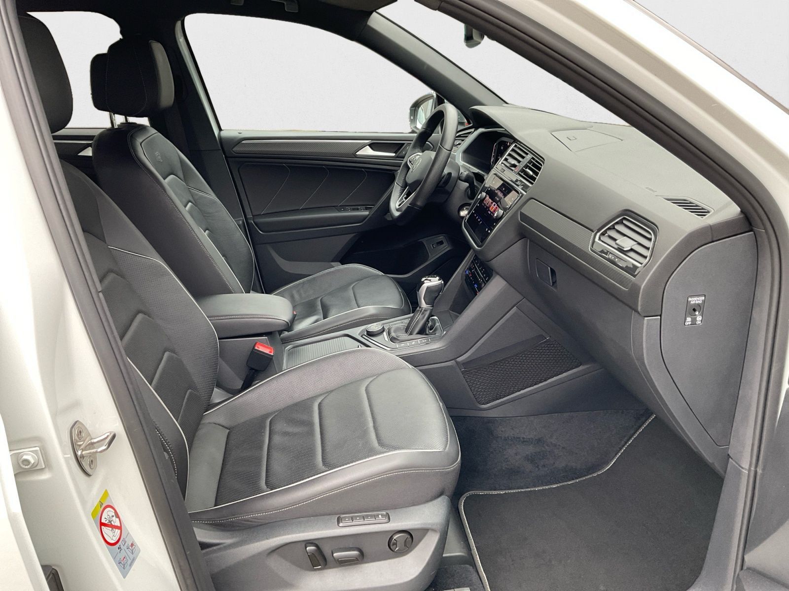 Volkswagen Tiguan Allspace 2.0 TSI R-Line foto 15