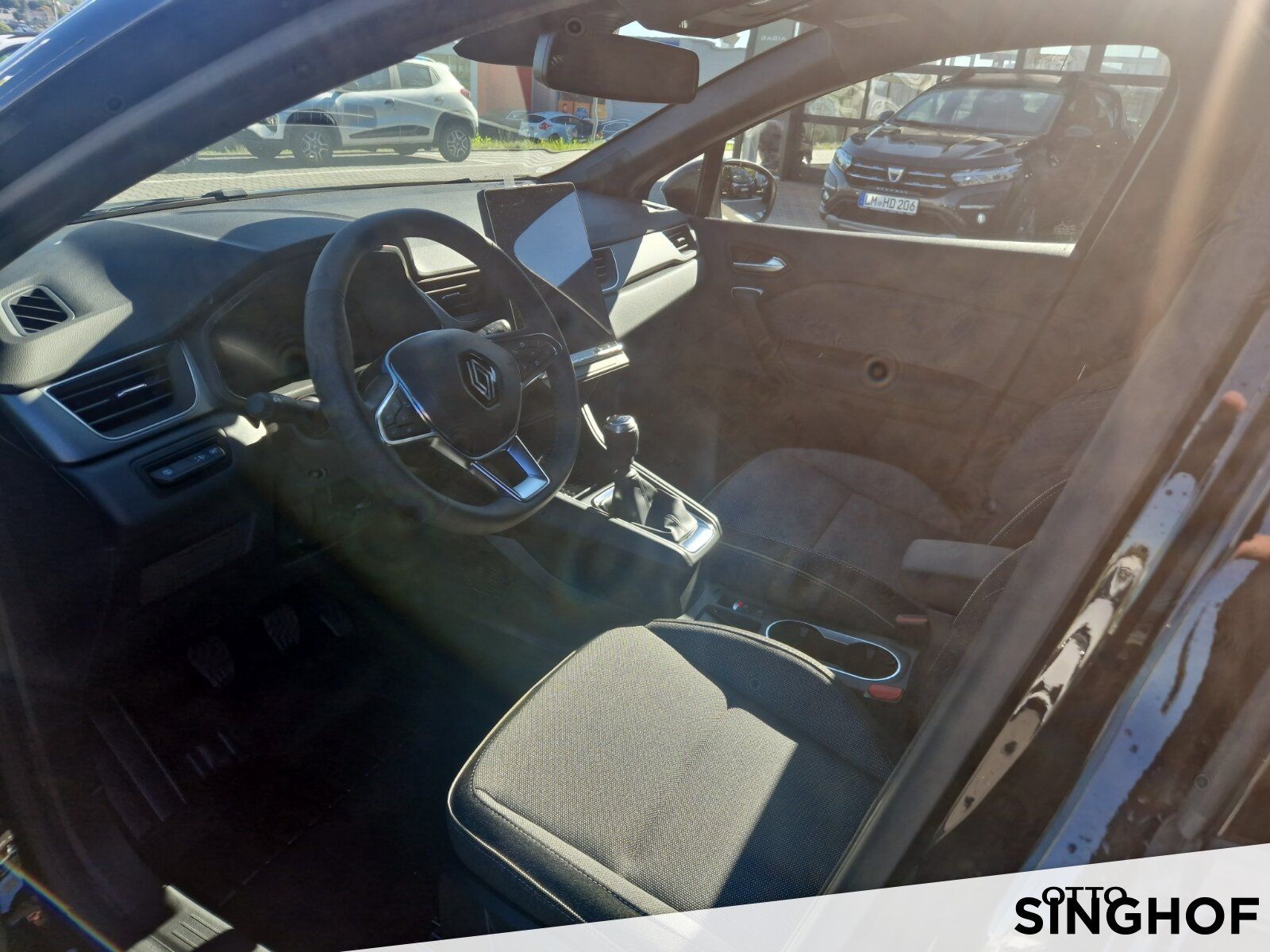 Fahrzeugabbildung Renault Captur Techno TCe 90