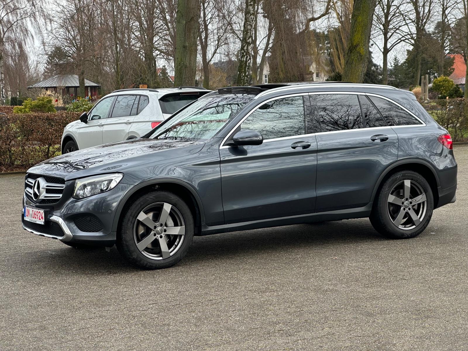 Mercedes-Benz GLC 250d *4-MATIC*AMG-LINE*PANO*KAMERA*AHK*