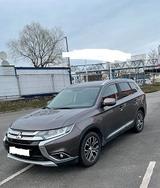 Mitsubishi Outlander 2.2 DI-D Diamant Edition+ 4WD Auto... - Mitsubishi Outlander Edition mit Diesel-Antrieb
