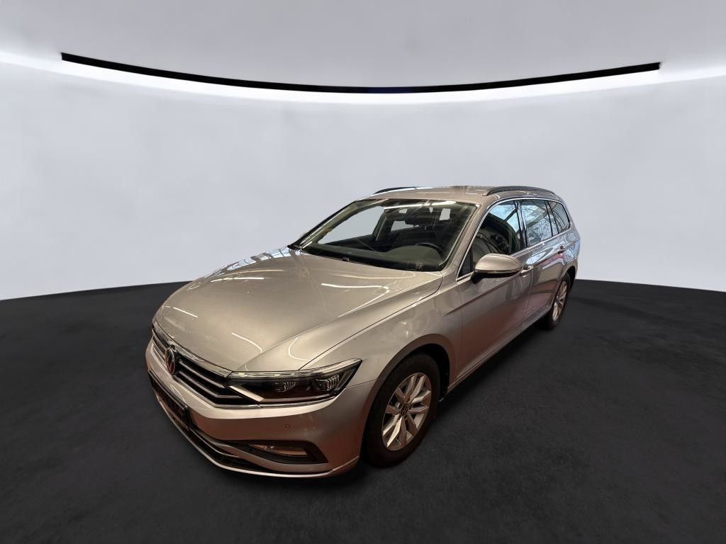 Volkswagen Passat Variant - Bild 2