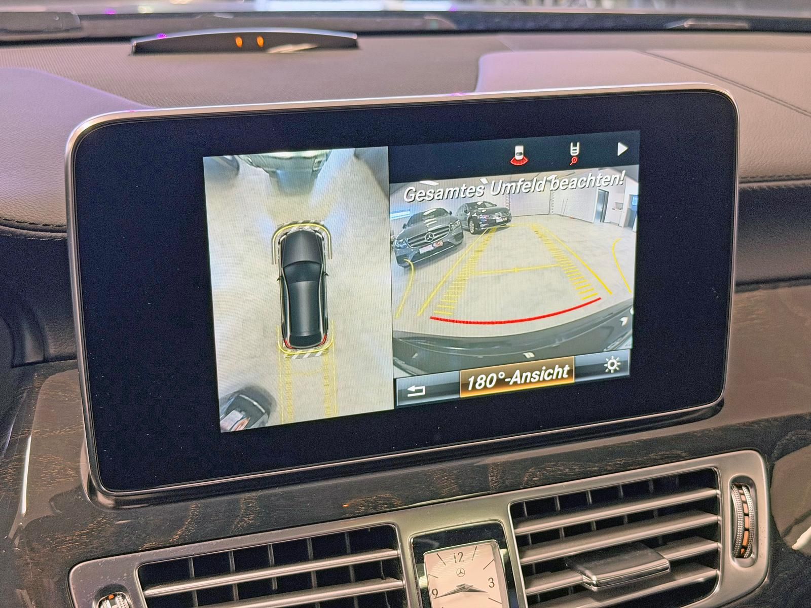 Fahrzeugabbildung Mercedes-Benz CLS 350d AMG/9G/4MATIC/DISTRO/PANO/360°/ILS/RCAM