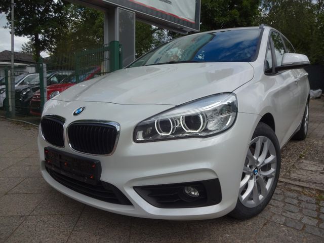 BMW 218 Tourer d Advantage, LED,Navi,AHK,TOP