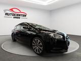 Hyundai i40 blue Premium Navi Leder Kamera SHZ - Hyundai i40 Premium mit Diesel-Antrieb