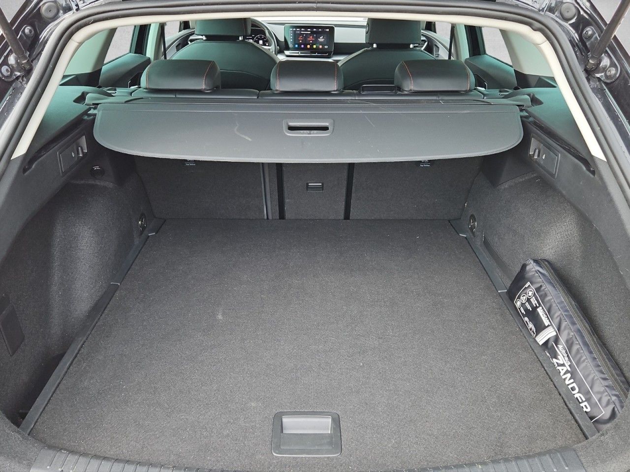SEAT Leon Sportstourer FR – viele Extras, ACC uvm. - Bild 20