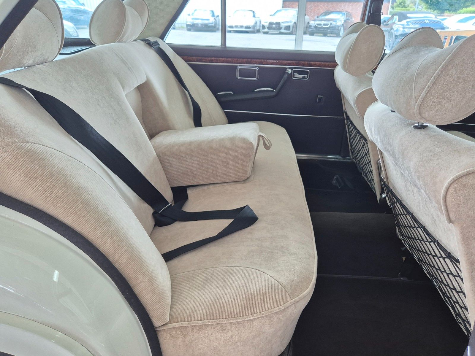 Fahrzeugabbildung Mercedes-Benz 300 SEL 6.3/Deutsch/Historie/3. Hd./WGA 62