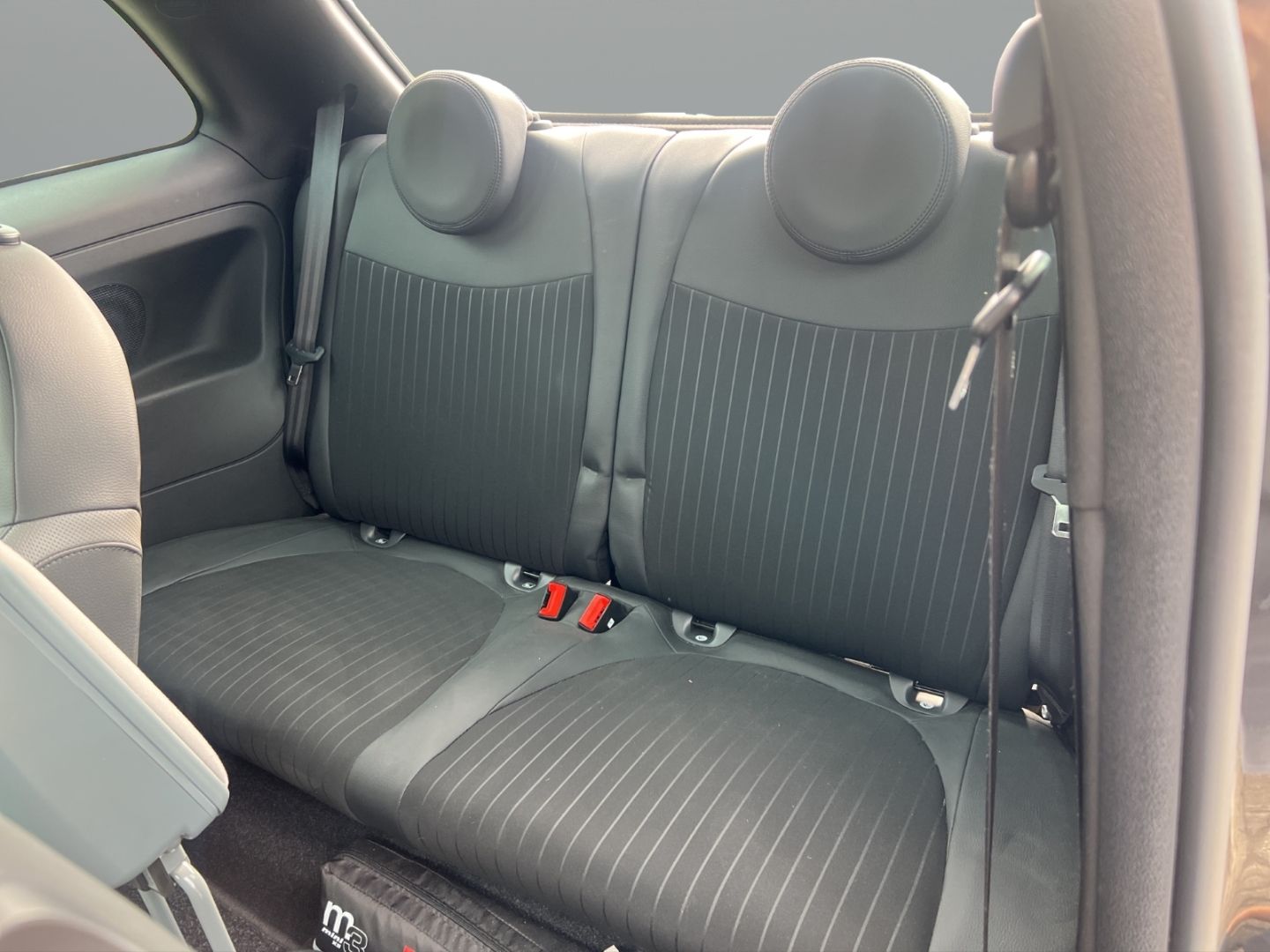 Fahrzeugabbildung Fiat 500 RockStar 0.9 TwinAir EU6d-T Sportpaket Panor