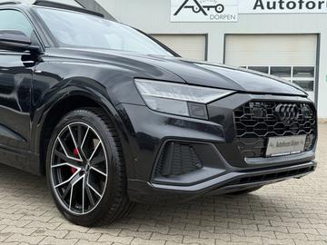 2018 AUDI Q8 — фото 4