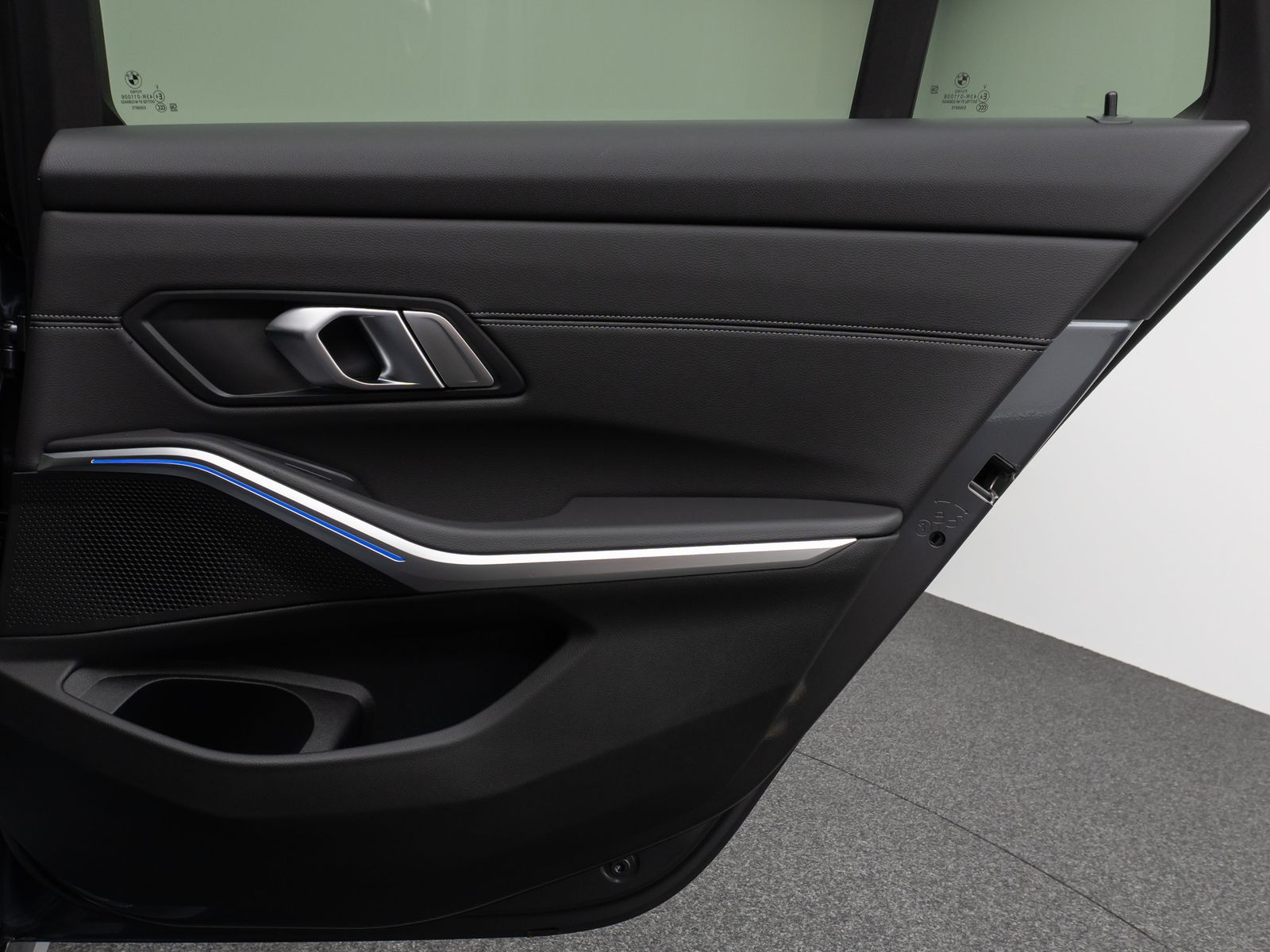 Fahrzeugabbildung BMW M340d xD Kamera Laser HUD DAB ACC Komfort Alarm