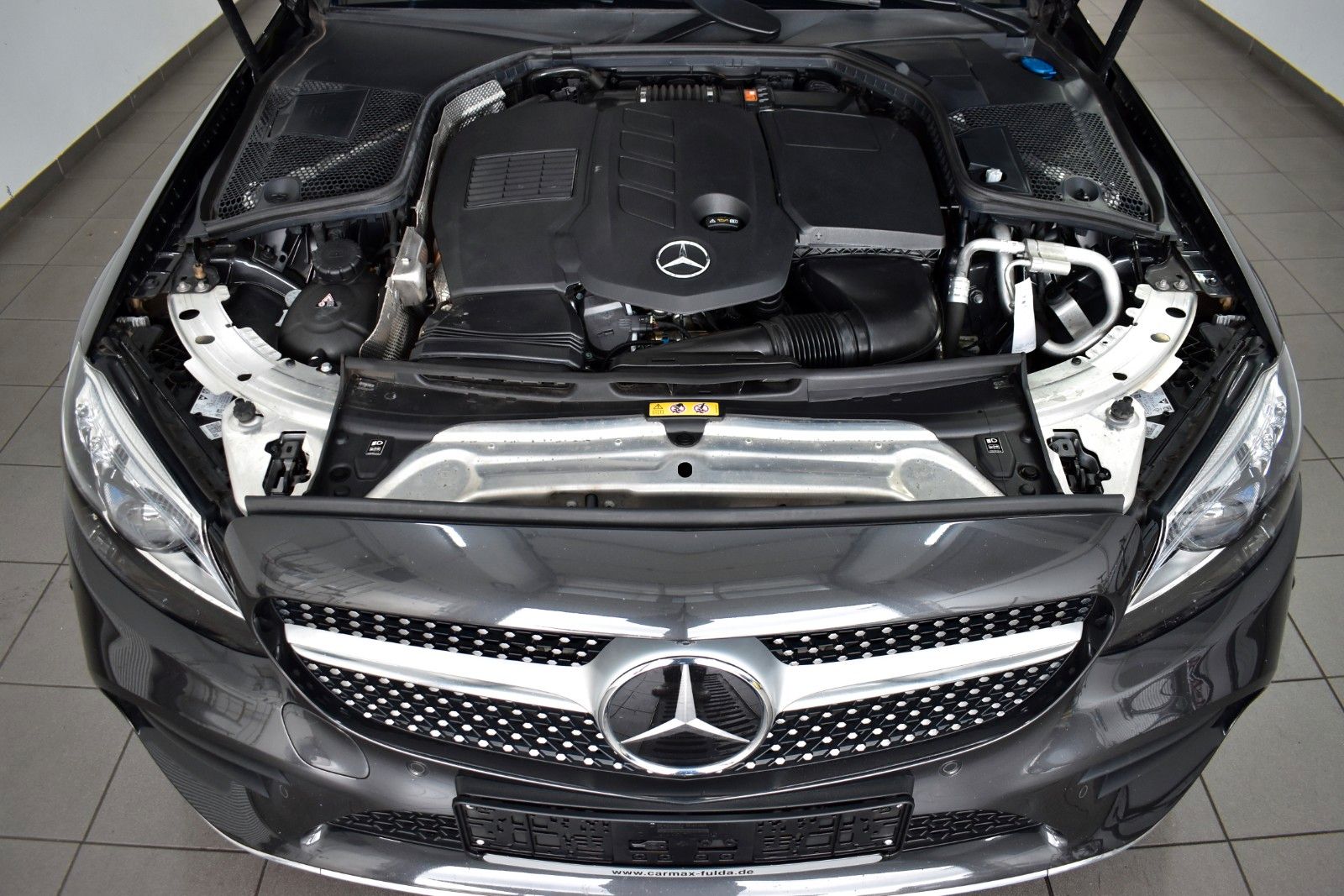 Fahrzeugabbildung Mercedes-Benz C 300 d Coupe, AMG line,Leder,Navi,LED,Burmester