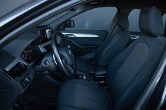 BMW X1 xDrive 25 d Advantage*M-Fahrwerk*Navi*PDC*19"