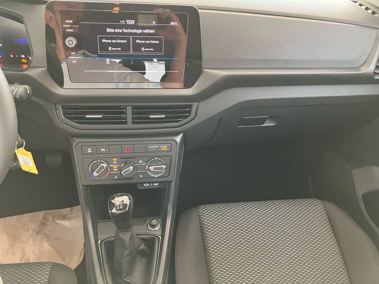 Volkswagen T-Cross - Bild 12