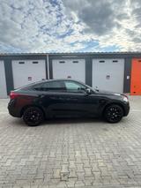BMW X6 xDrive50i - - BMW X6: 50i