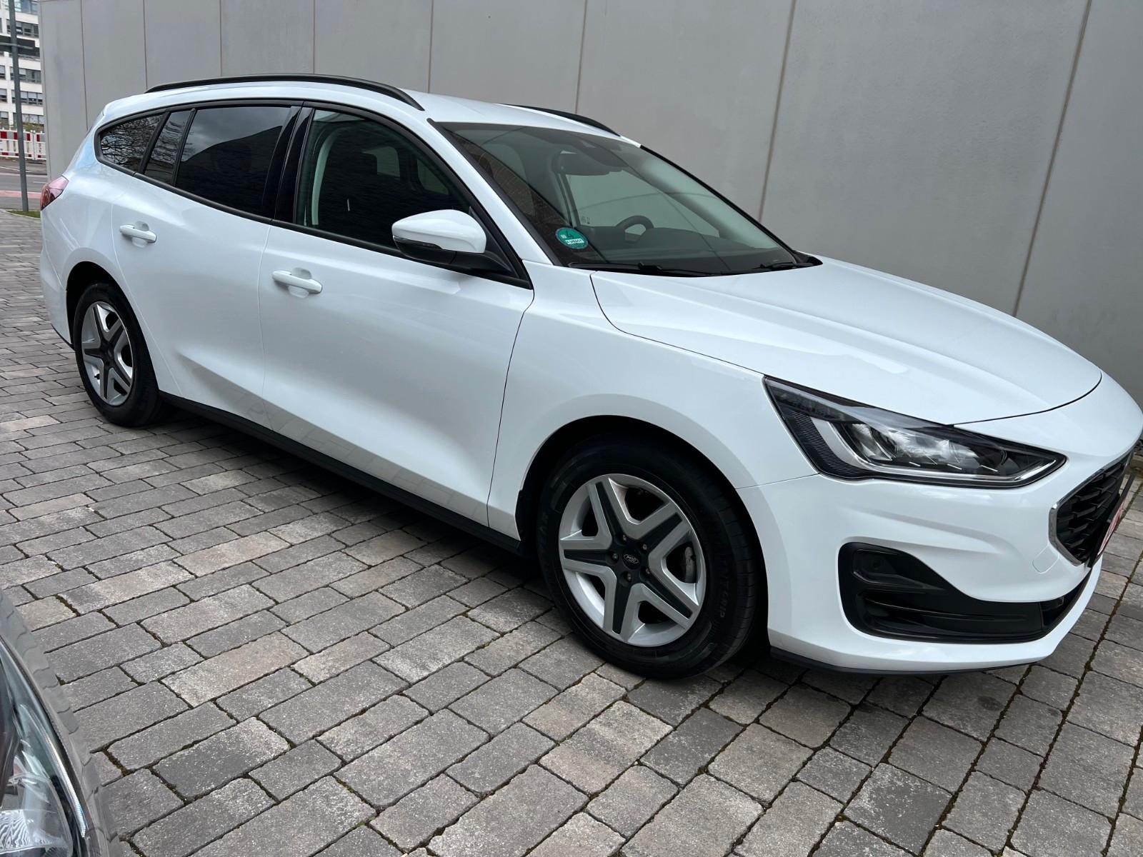 Ford Focus Turnier Automatik TOP Zustand 1 Hand