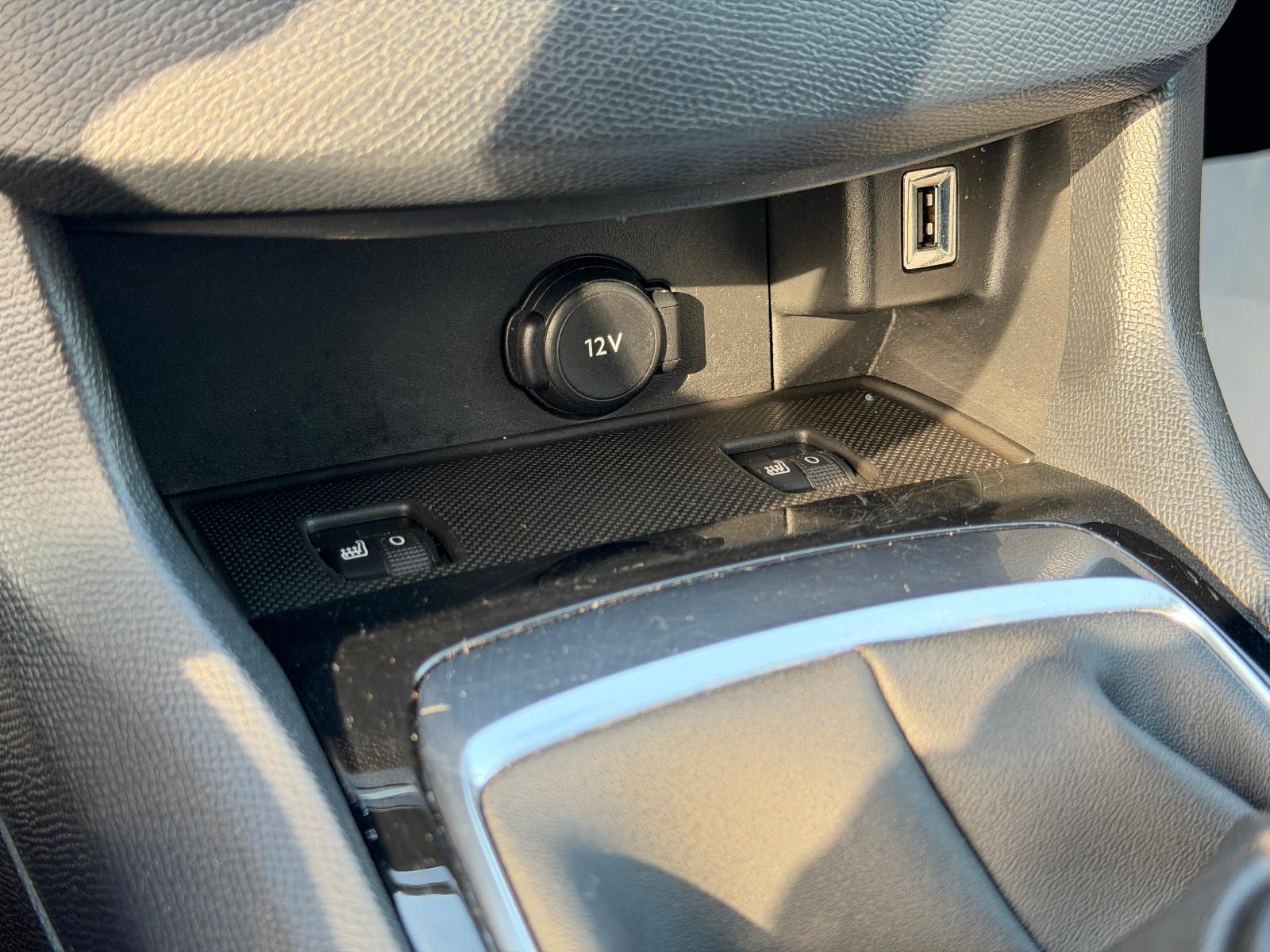 Peugeot 308 SW LED Navi PDC CarPlay Shz 8xAlu, миниатюра 23