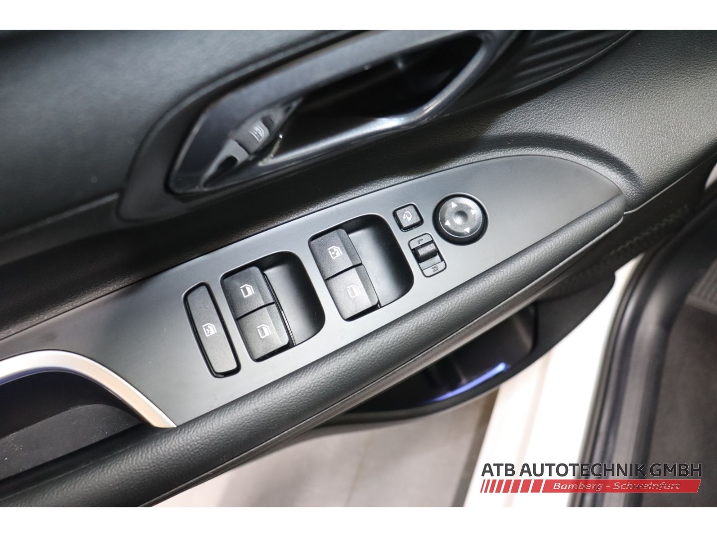 Fahrzeugabbildung Hyundai i20 Prime 1.0 T-GDi DCT Navi Soundsystem Bose