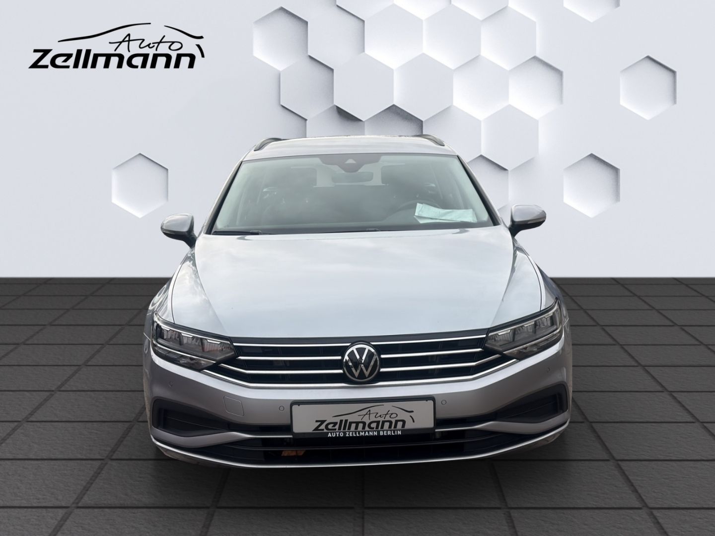 Passat Conceptline 2.0 TDI110kW DSG LED GJR Rück