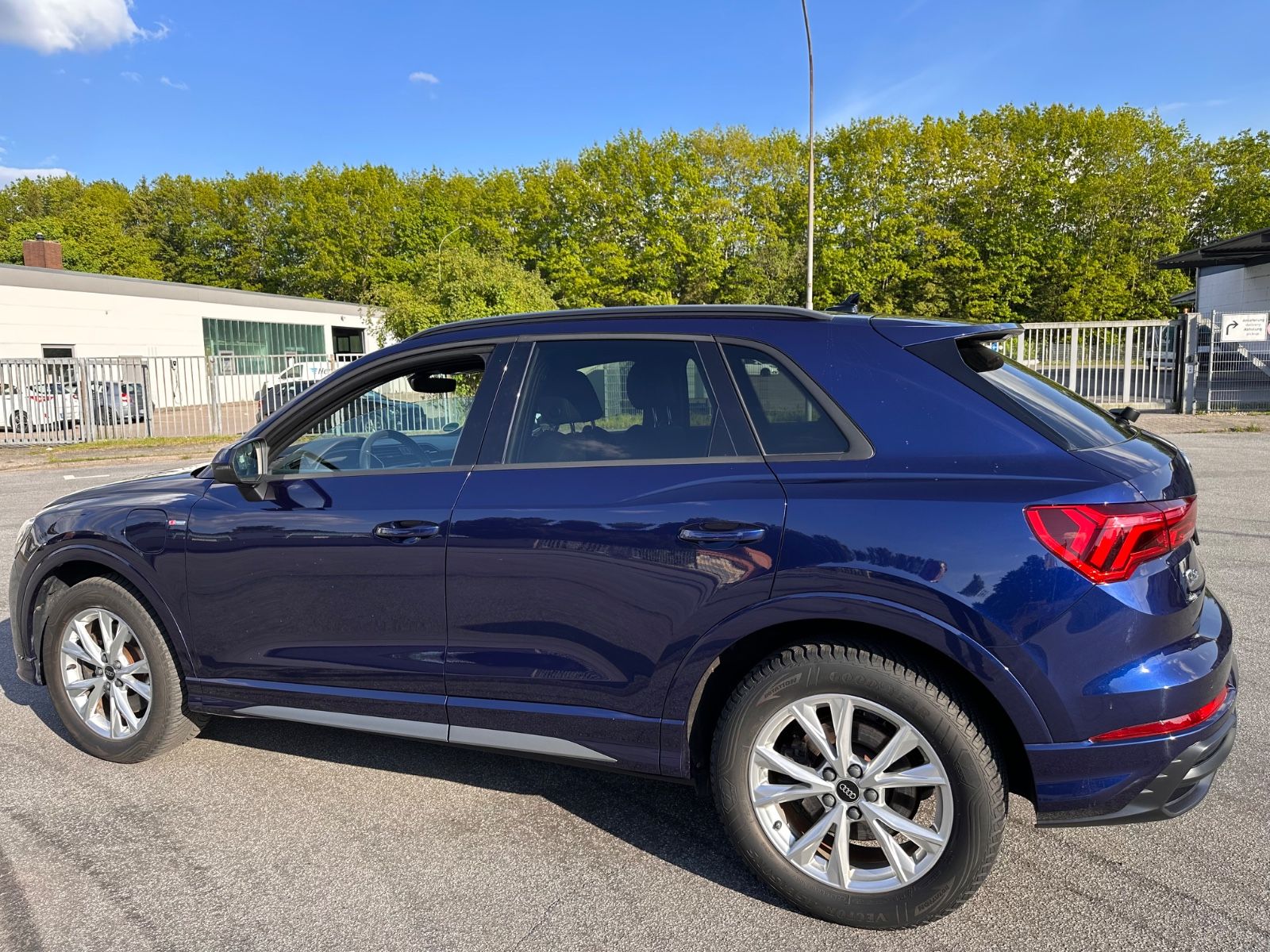 Audi Q3 45 TFSI e S line  S-Tronic 1.Hand  TopView foto 6