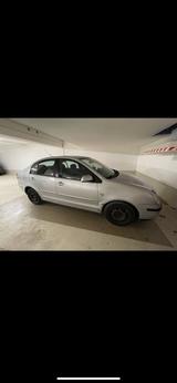 Volkswagen Polo Stufenheck 1.4 - Volkswagen Polo: Stufenheck