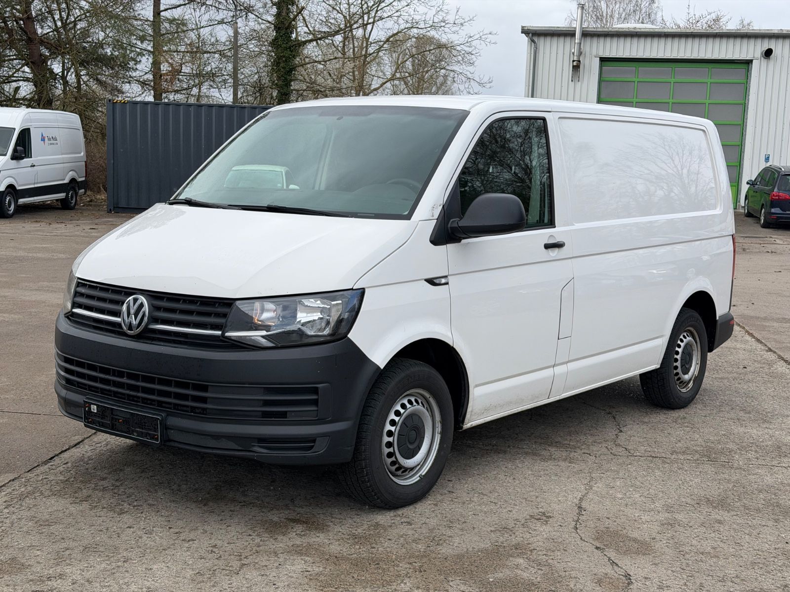 Volkswagen T6 Transporter 2016, 2.0D dīzelis, Manuāls, Universāls, Balts — Latvijā