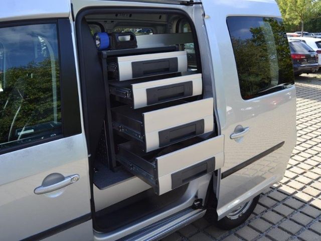Caddy 2.0 TDI BOTT-SPEZIALEINBAU/AHK/COOL&FIND/N