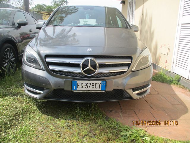 Mercedes-Benz Mercedes-benz B 200 B 200 CDI Automatic Premium