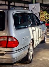 Mercedes-Benz E 240 T AVANTGARDE S210 W210 Designo rot V6 2.Hd - Mercedes-Benz E-Klasse: 210