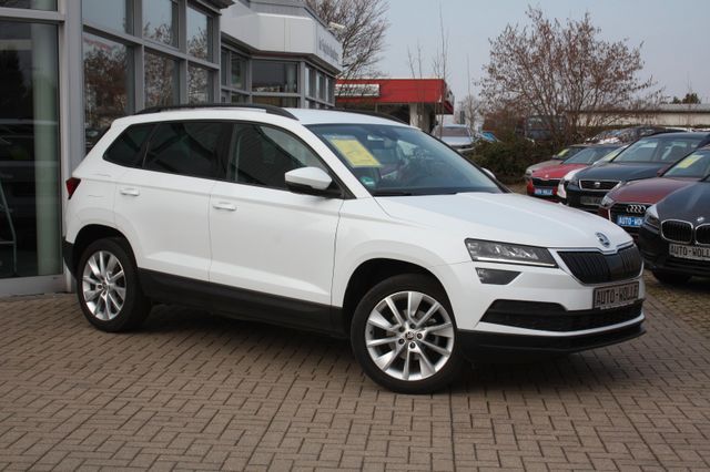 Skoda Karoq 1.5 TSI Style DSG AHK DAB NAVI 1.HAND