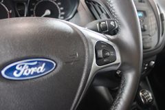 Fahrzeugabbildung Ford Tourneo Courier 1.5 TDCi Trend KLIMA WinterPaket