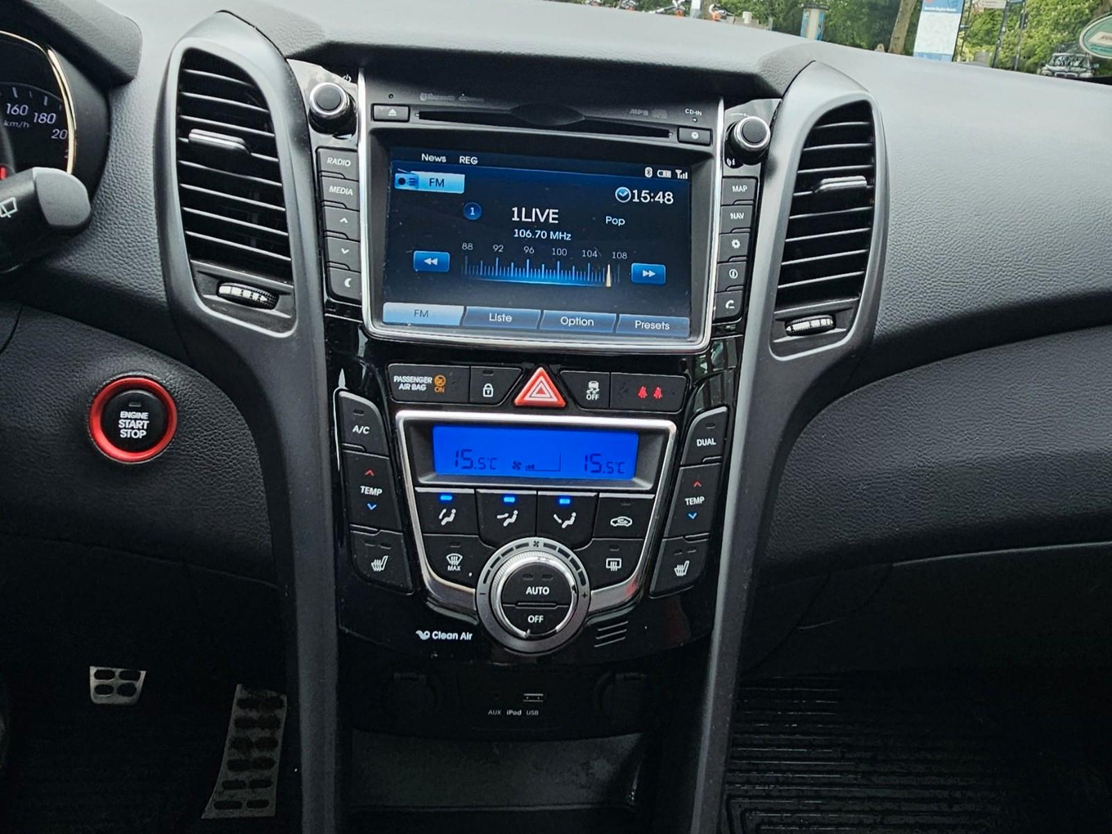Hyundai i30 turbo | TÜV NEU(10/28) | Panoramadach 