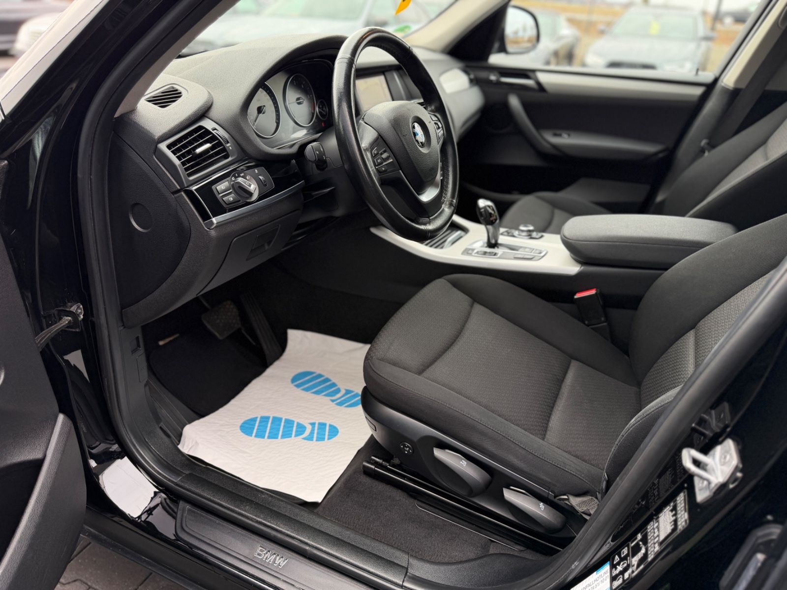 X3 xDrive 20 d Advantage Auto. Navi LED