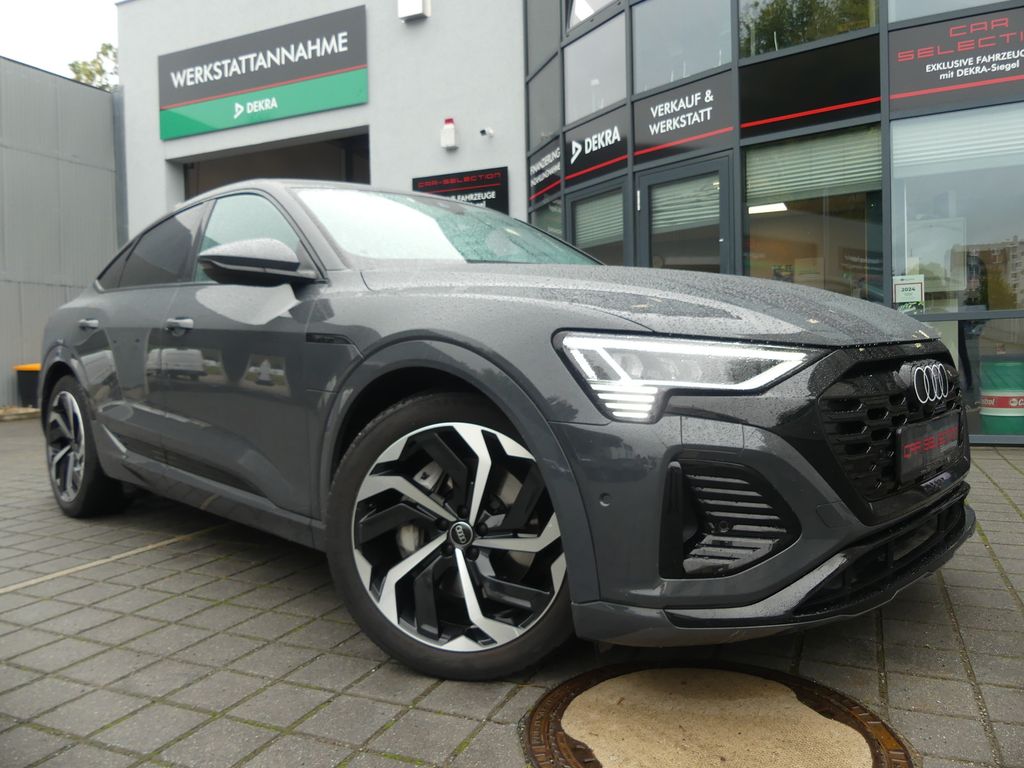 Image of Audi Q8