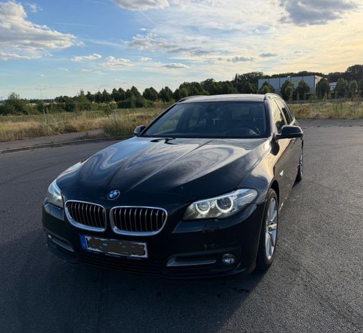 BMW 530d xDrive Touring A -