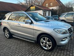 MERCEDES-BENZ ML 350 BlueTEC 4MATIC*Keyless*4xSZH*Pano*RFK*VOL MERCEDES-BENZ ML 350 BlueTEC 4MATIC*Keyless*4xSZH*Pano*RFK*VOL