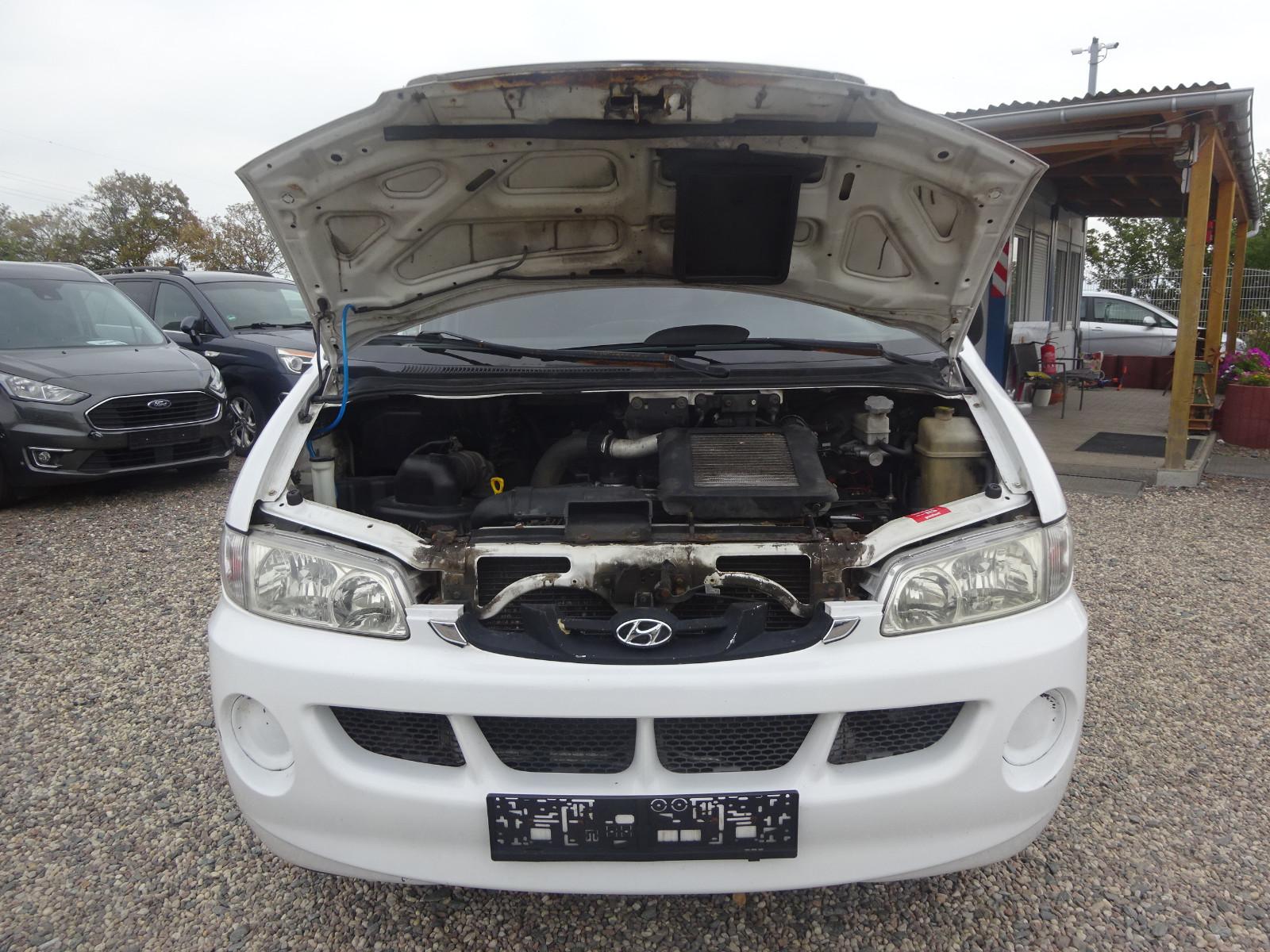 Hyundai H-1 2.5 CRDI Kasten