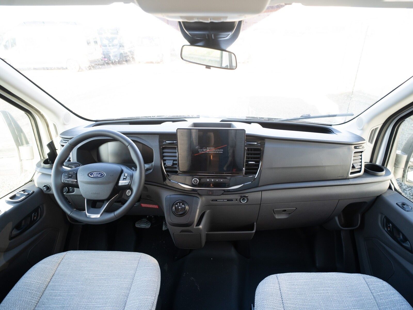 Fahrzeugabbildung Etrusco V Ford 6.6 SF Complete Selection, Dieselheizung