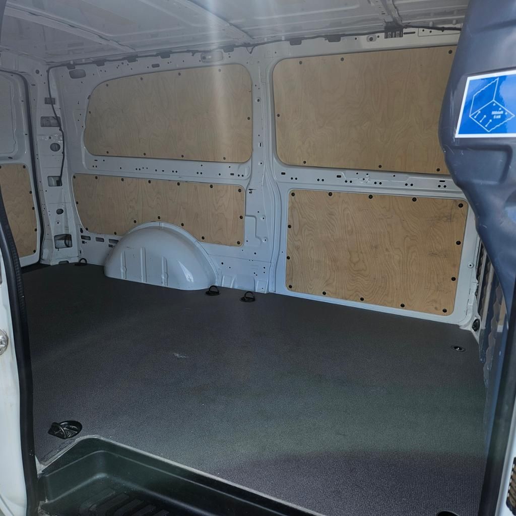 Fahrzeugabbildung Mercedes-Benz Vito 114 Kasten extralang AHK RFK Klima Flügeltü