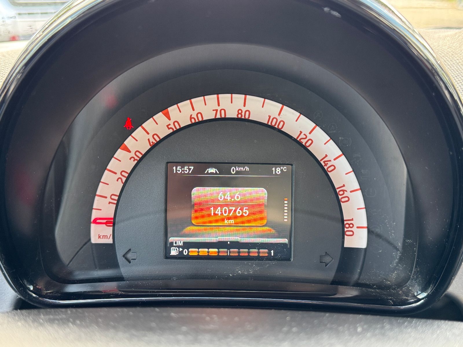Fahrzeugabbildung Smart ForFour 66KW PRIME EXCLUSIVE PANO NAVI LED VOLL