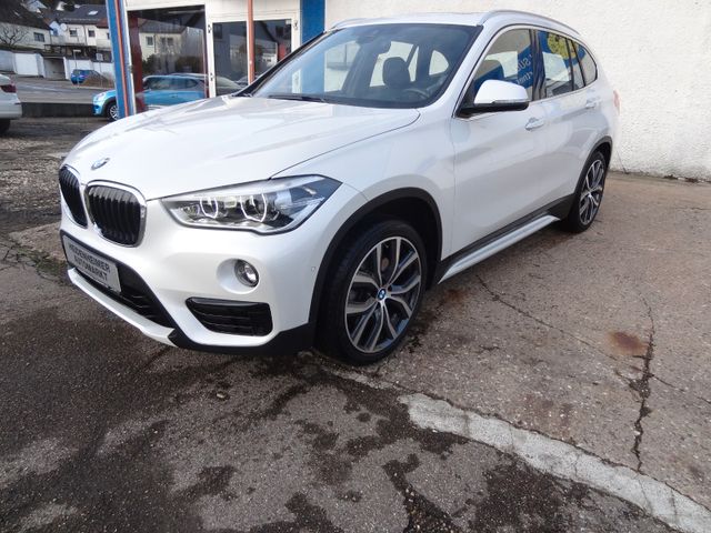 BMW X1 xDrive 25d Sport Line/HUD/AHK/2.Hd/Leder/