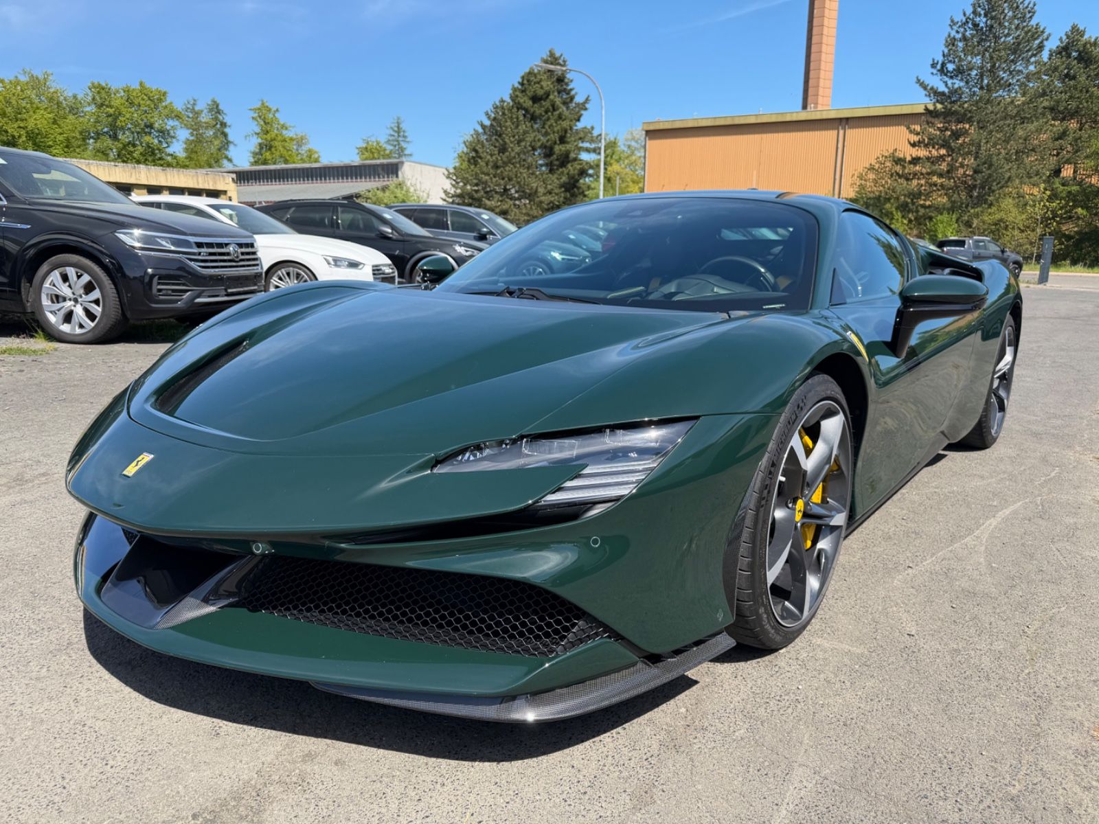 FERRARI SF90