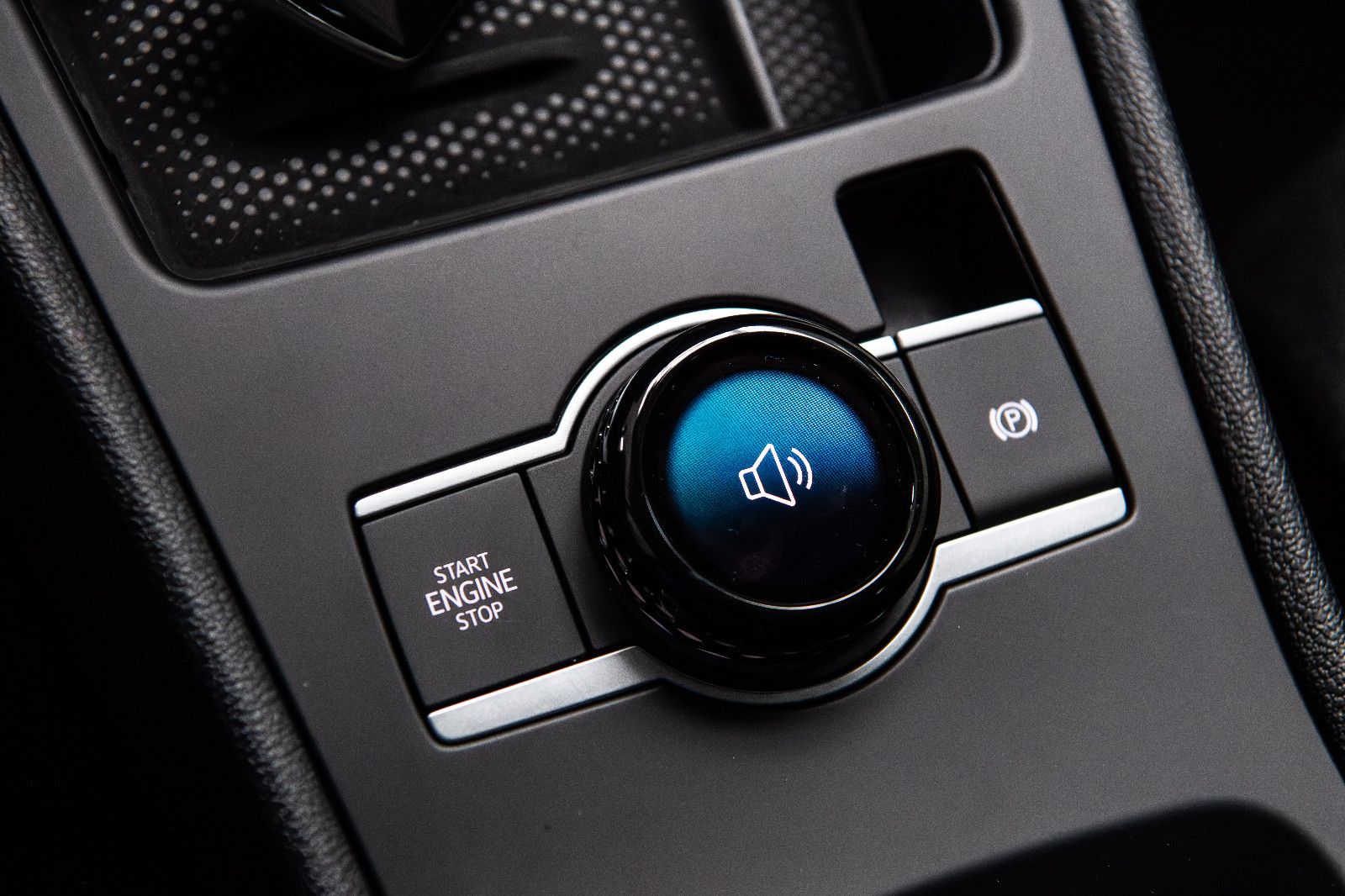 Fahrzeugabbildung Volkswagen T-Roc New Model Life 1.5l TSI DSG ACC APP Kamera