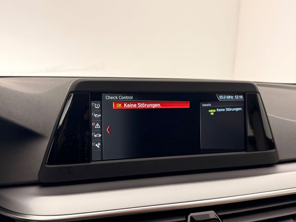 BMW 530i / 1.H RENTNER/ NUR 37.tKM/ GARANTIE/ BMW 530i / 1.H RENTNER/ NUR 37.tKM/ GARANTIE/