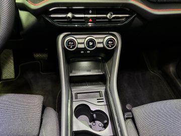 Fahrzeugverkauf 22 Skoda Kodiaq 1.5 TSI Selection Matrix*7-Sitze*AHK