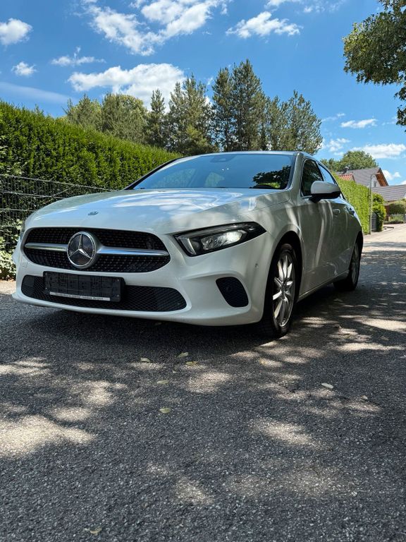 Image of Mercedes-Benz A 200